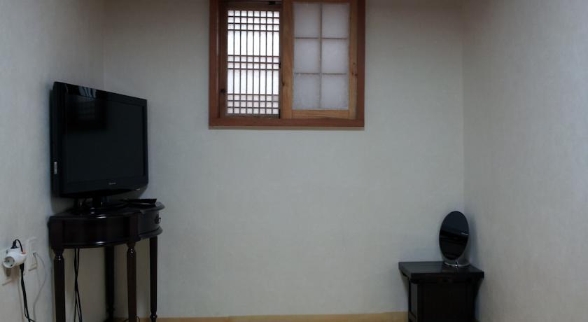 Han Hanok Guesthouse Seoul Rum bild